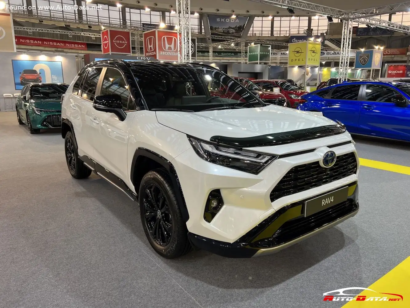 Recensione: 2021 Toyota RAV4 V (facelift 2021) 2.5 (218 Cv) Full Hybrid eCVT